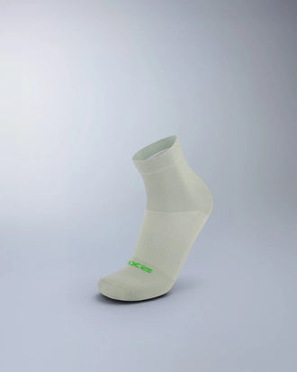 Performance Crew Grip Socks