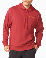 2xu Contender Oversized Hoodie Rhubarb Fiesta Front