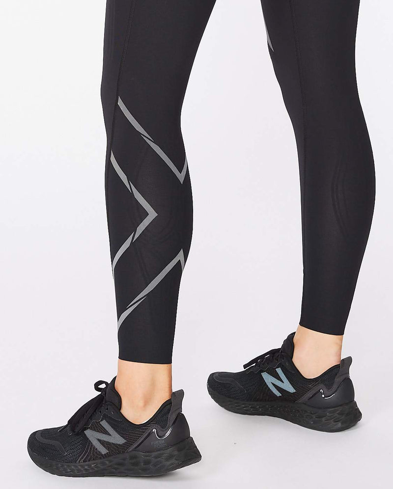 2xu Malaysia Light Speed Mid Rise Compression Tights Black Black Reflective Calves Zoomed