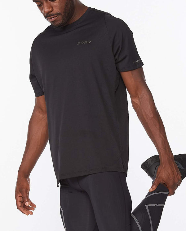 2xu Malaysia Light Speed Tshirt Black Black Reflective Front